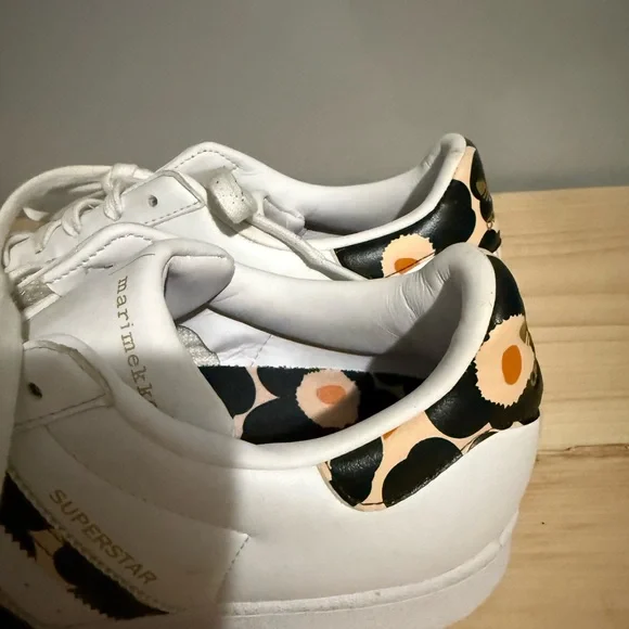 Adidas Superstar White with Animal Pattern - Picture 4 of 5